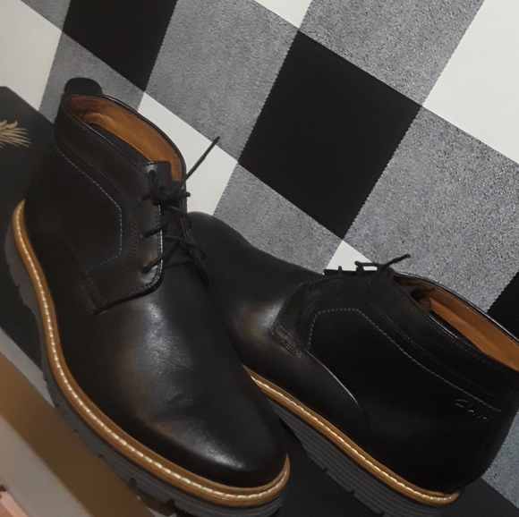 clarks men's outfit boot